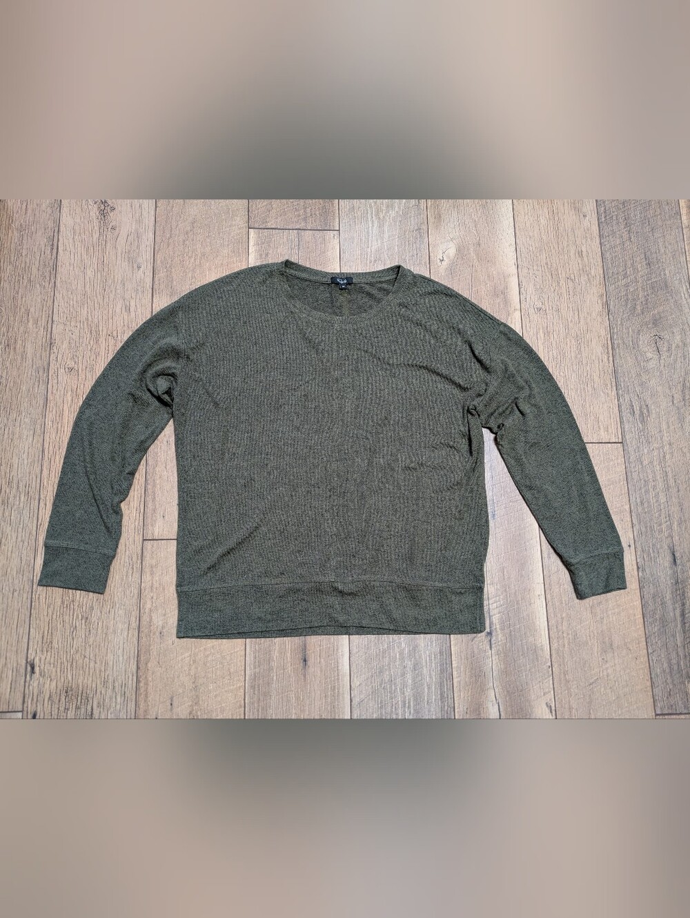 Rails Iggy Crewneck Top M Moss Green Heathered Rayon Knit Long Sleeve Minimalist